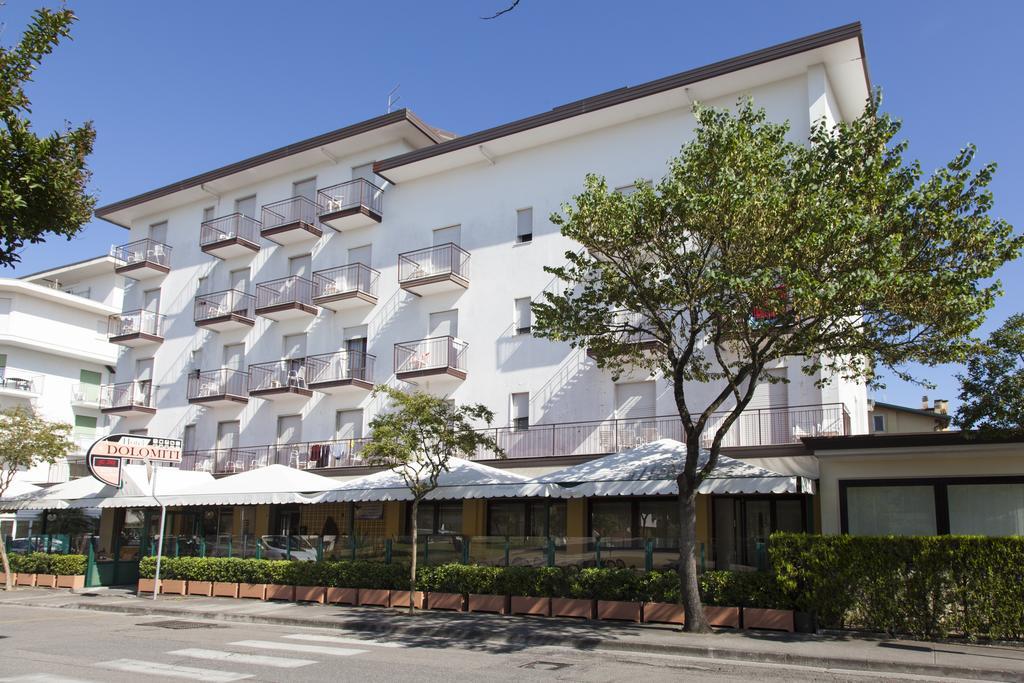 Albergo Dolomiti Lido di Jesolo Exterior foto